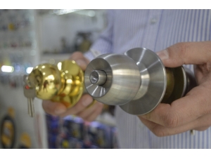 ‘Alo’ Diyerek Çağırdığınız Sahte Çilingir Evinizi Soyabilir