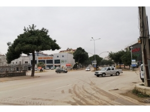 Tehlikeli Kavşakta Çözüm Arayışı