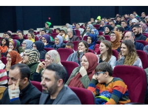 “Yok Yere Temâşâ” Turneye Çıktı