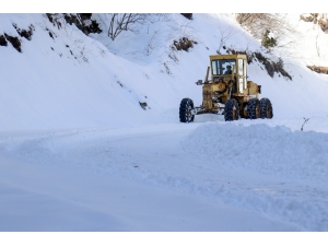 Cenazeye Gitmek İçin Yola Çıktılar Fakat Kara Saplandılar