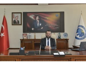 Rektör Akgül: “Üniversitemizdeki Akademik Altyapı Güçlenmeye Devam Ediyor”