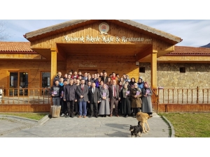 Üniversiteli Ayvacıklılar Bir Araya Geldi