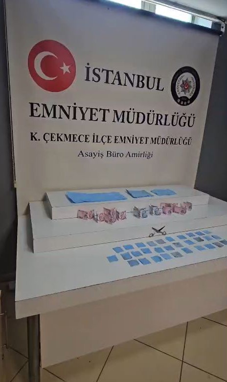 kucukcekmece-de-bir-eve-uyusturucu-operasyonu-1-sahis-tutuklandi