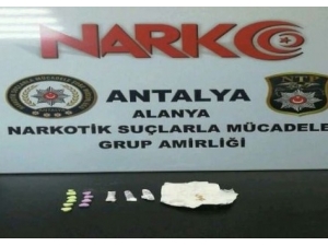 Alanya’da Uyuşturucu Operasyonu: 3 Gözaltı