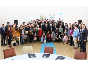 Sivas’ta Genç Fikirler Alındı