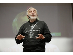 24 Yıl Sonra Başakşehir Sahnesinde Buluştular