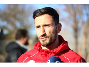 Erdoğan Yeşilyurt: "Beşiktaş Maçına Hazırız, Galip Dönmek İstiyoruz"