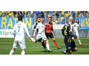 Konyaspor’da 2 Futbolcu Forma Giyemeyecek