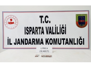 Isparta’da Yol Kontrolünde Uyuşturucu Ele Geçirildi: 5 Gözaltı