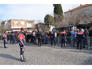 Didim’de Çed Toplantısı Öncesi Arbede