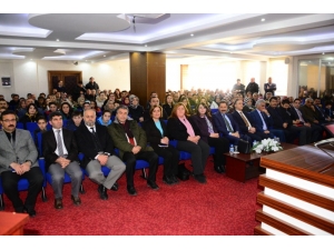 Ardahan’da “Veli Akademileri Projesi” Tamamlandı