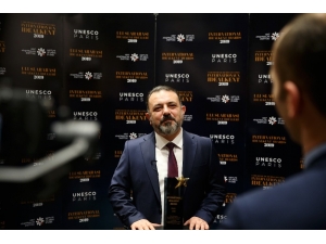 Paris’ten Sincan Belediyesine Ödül