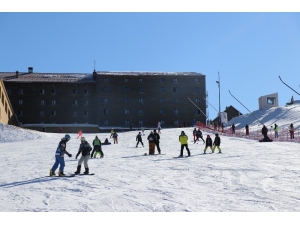 Kartalkaya’da, Yarıyıl Tatili Yoğunluğu