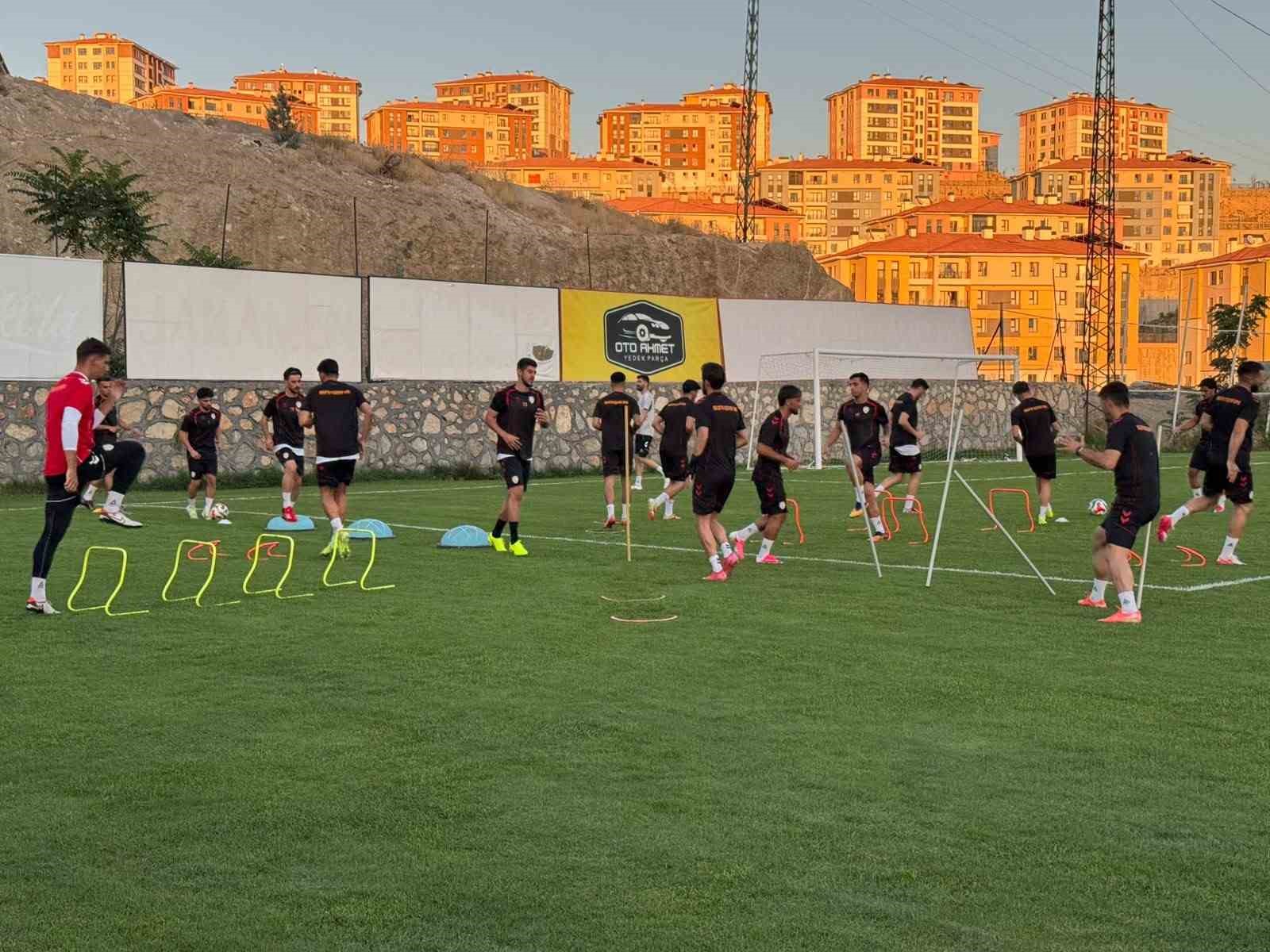 malatya-yesilyurt-spor-yeni-sezon-hazirliklarina-basladi