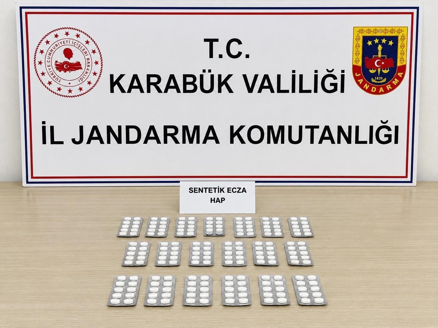 karabuk-te-331-sentetik-hap-ele-gecirildi