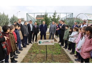 İlk Karne Hediyesi Büyükşehir’den