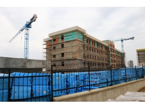 Yurt İnşaatında İskele Çöktü: 1’i Ağır 3 Yaralı