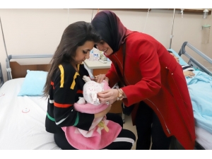 Melek Arı’dan Yeni Doğan Bebeklere Hoş Geldin Hediyesi