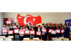 Vali Mustafa Masatlı, Yarıyıl Karne Dağıtım Törenlerine Katıldı