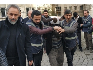 Vahşi Cinayetle İlgili 3 Kişi Tutuklanma Talebiyle Mahkemeye Sevk Edildi