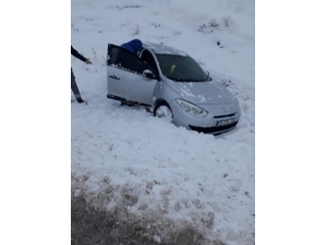 Mazıdağı’nda Yoğun Kar Yağışı Kazalara Davetiye Çıkardı