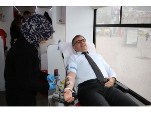 Başkan Özdoğan’dan Kızılay’a Destek