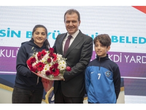 Mersin’de 85 Spor Kulübüne Yardım