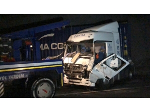 Zincirleme Kazada Ölü Sayısı 4’e Yükseldi