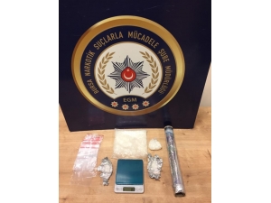 Bursa’da Uyuşturucu Operasyonu: 3 Tutuklama