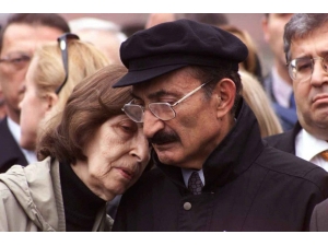 Başkan Akgün: “Gelecek Nesillere Örnek Olacak Bir Değerimizi Yitirdik”