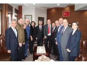 Hayırseverden Beü’ye Anlamlı Bağış