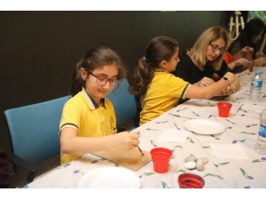 Göktürk’teki Taş Tablo Yapımı Atölyesi’ne Büyük İlgi