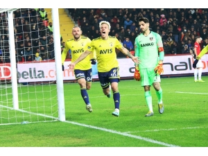 Süper Lig: Gaziantep Fk: 0 - Fenerbahçe: 2 (Maç Sonucu)
