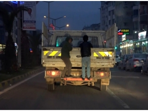 Çocukların Tehlikeli Yolculuğu