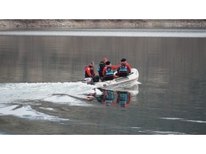 Türkuaz Arama Kurtarma Ekipleri Üniversiteli Gülistan’ı Aramaya Başladı