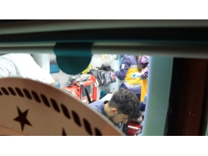 Evde Çıkan Yangında Mahsur Kalan Şahsı İtfaiye Ekipleri Kurtardı