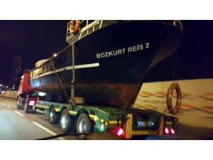 Samsun’da Gemiyi Karadan Yürüttüler