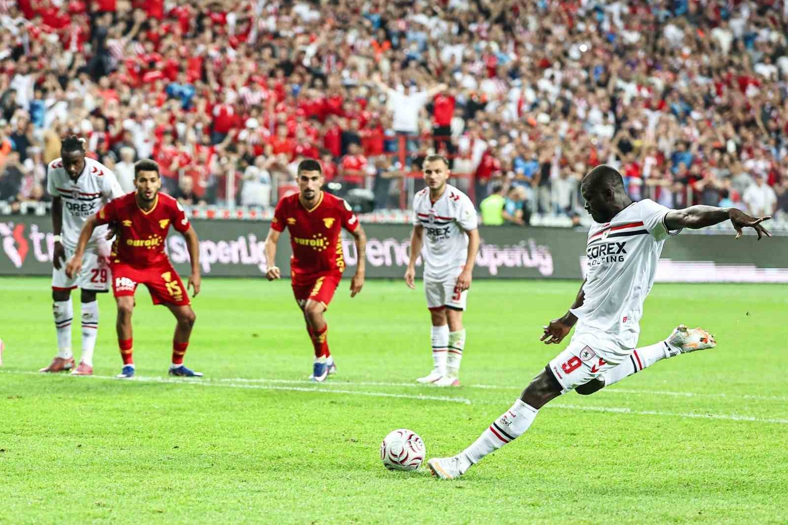 trendyol-super-lig-samsunspor-3-goztepe-3-mac-sonucu