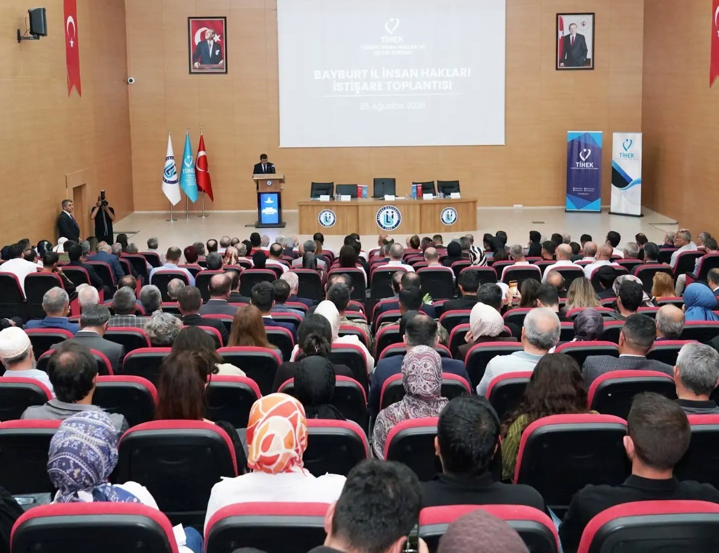 bayburt-ta-il-insan-haklari-istisare-toplantisi-yapildi