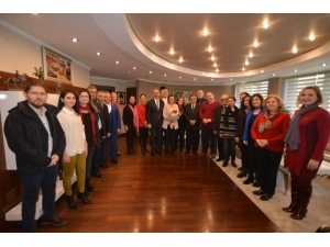 Hürriyet, Mahalle Meclisleri İçin İlk Adımı Attı