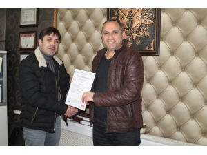 Emlakçılar Mesleki Yeterlilik Belgelerini Aldılar