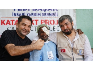 Etiyopya’da Kararmış Gözlere Işık Oldular