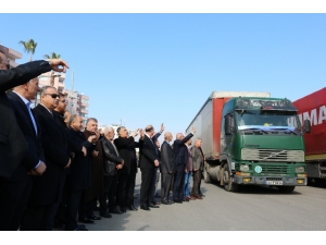 Mersin’den İdlib’e 17 Yardım Tırı Dualarla Yola Çıktı