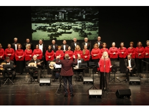 Eso Sanat Müziği Korosu Muhteşem Konser Verdi