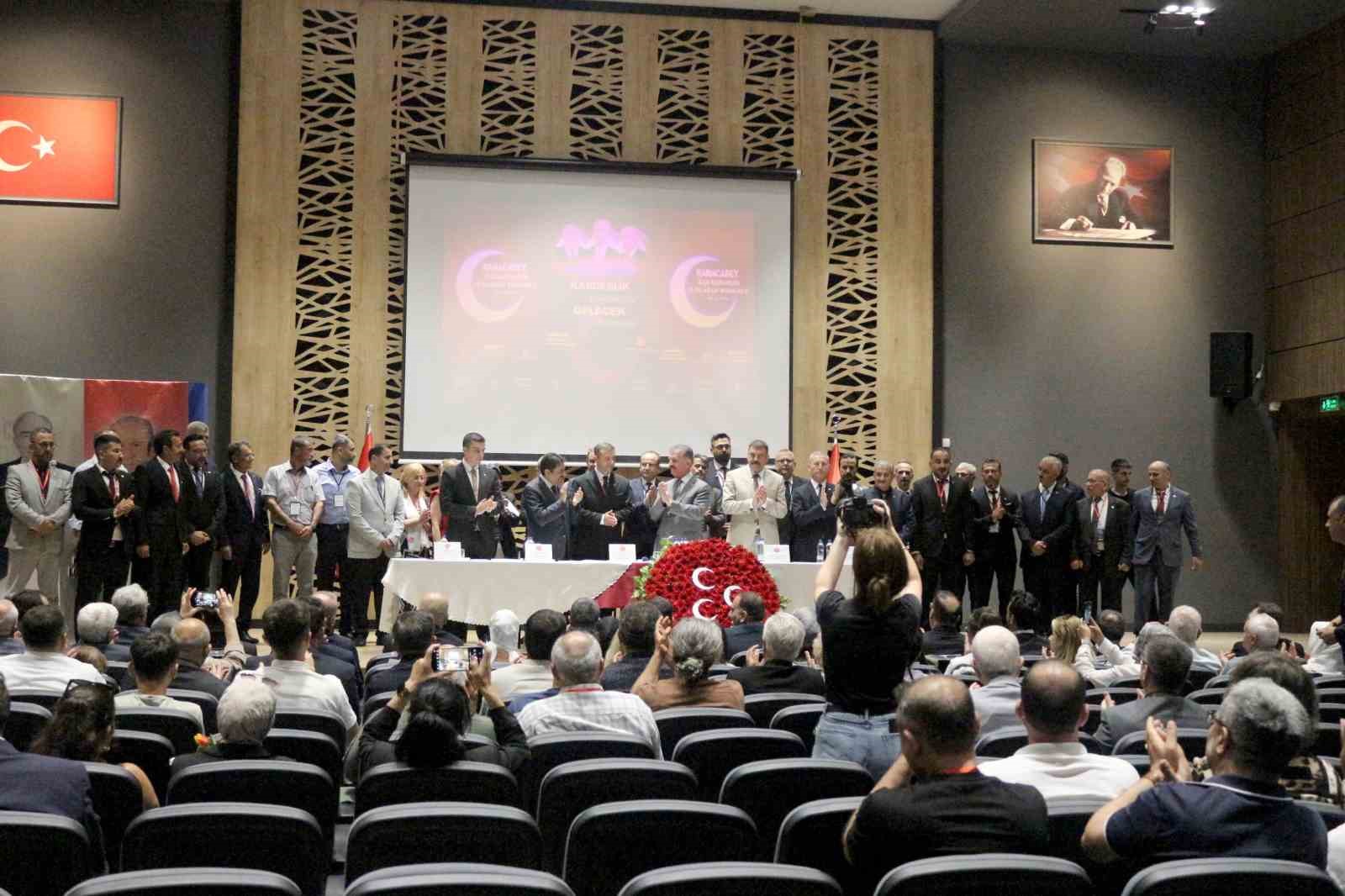 mhp-karacabey-de-mehmet-mahken-guven-tazeledi