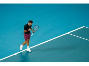 15 Yaşındaki Tenisçi Venus Williams’ı Eledi