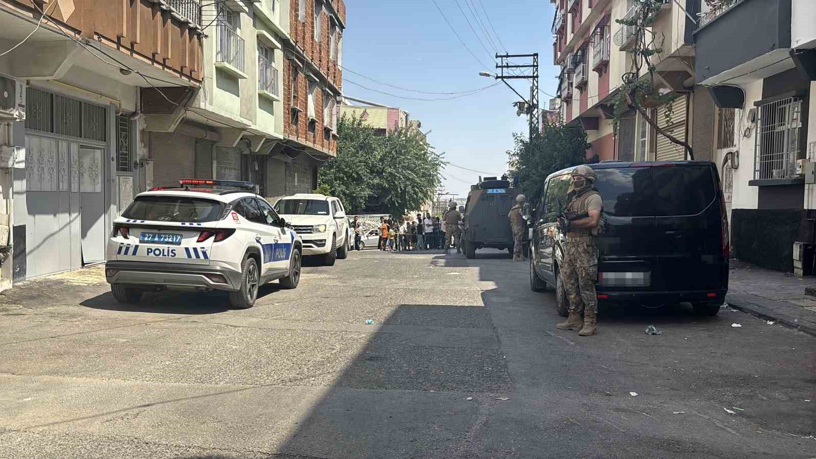 polise-mukavemet-gosteren-sahis-ozel-harekat-operasyonu-ile-yakalandi