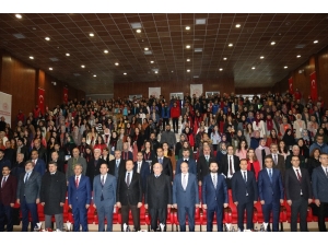 Üniversite Öğrencileri Diyarbakır’da "Tarih Ve Medeniyet Kampı’nda” Buluştu