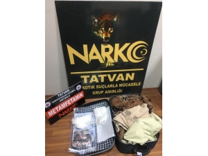 Tatvan’da Uyuşturucu Operasyonu