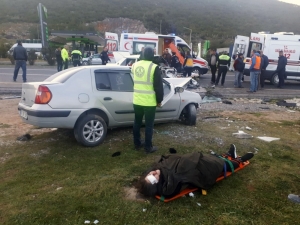 Milas’ta Trafik Kazası: 4 Yaralı